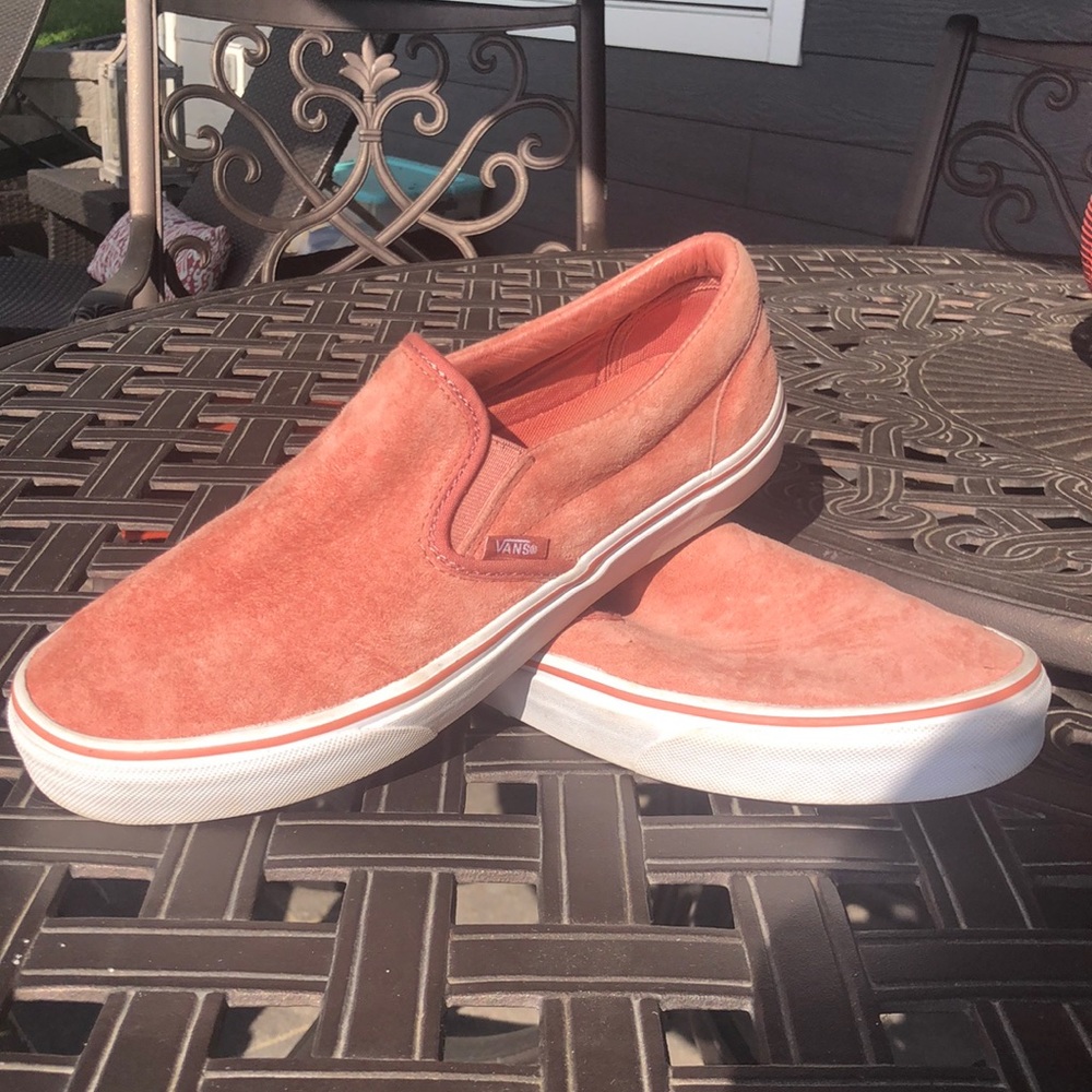 Vans slip on